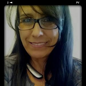 Meet your Posher, Alicia